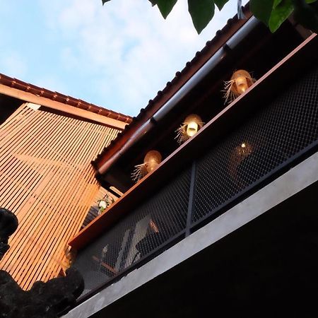 Hostel Sunshine Vintage House Ubud Exteriér fotografie